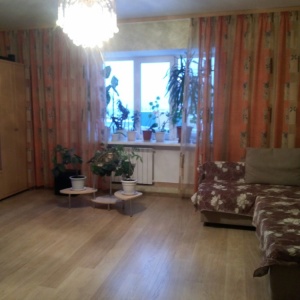 2-к квартира, Высоцкого 37